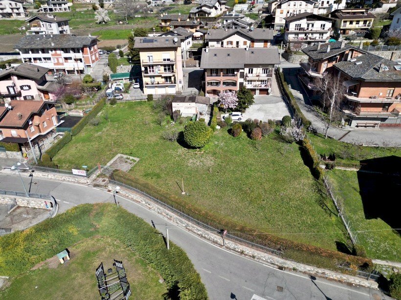 Terreno edificabile FRAZIONE LE MONTAN, Sarre - foto 1