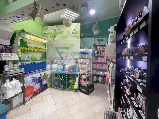 Negozio Via Siracusa, Siracusa - foto 1