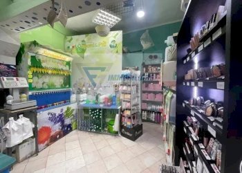 Negozio Via Siracusa, Siracusa - foto 1