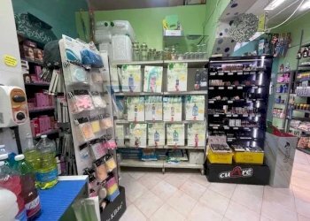 Negozio Via Siracusa, Siracusa - foto 2