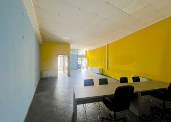 Negozio Via della Filanda, Vanzago - foto 4