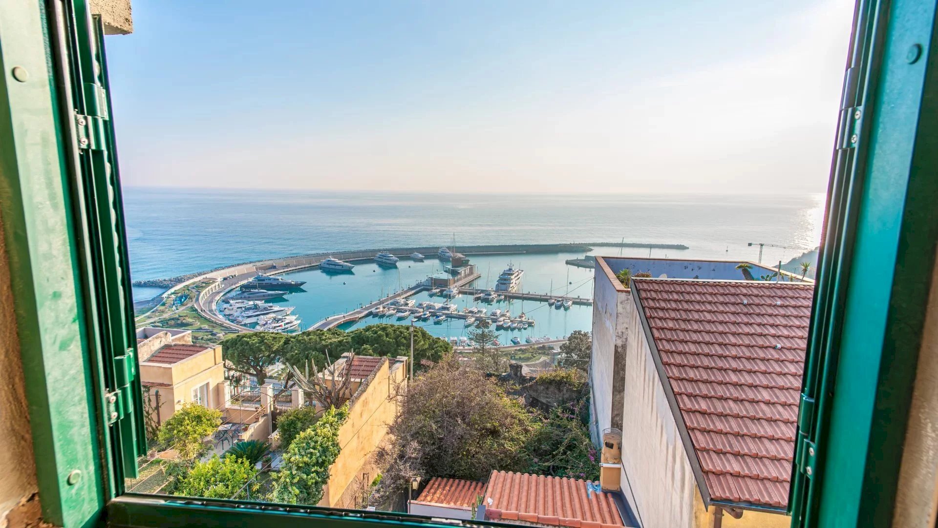 Three-room apartment Via Garibaldi, Ventimiglia - photo 1