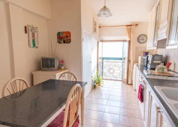 Three-room apartment Via Garibaldi, Ventimiglia - photo 2
