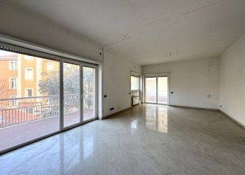 Four-room apartment Via Trionfale, Roma - photo 3