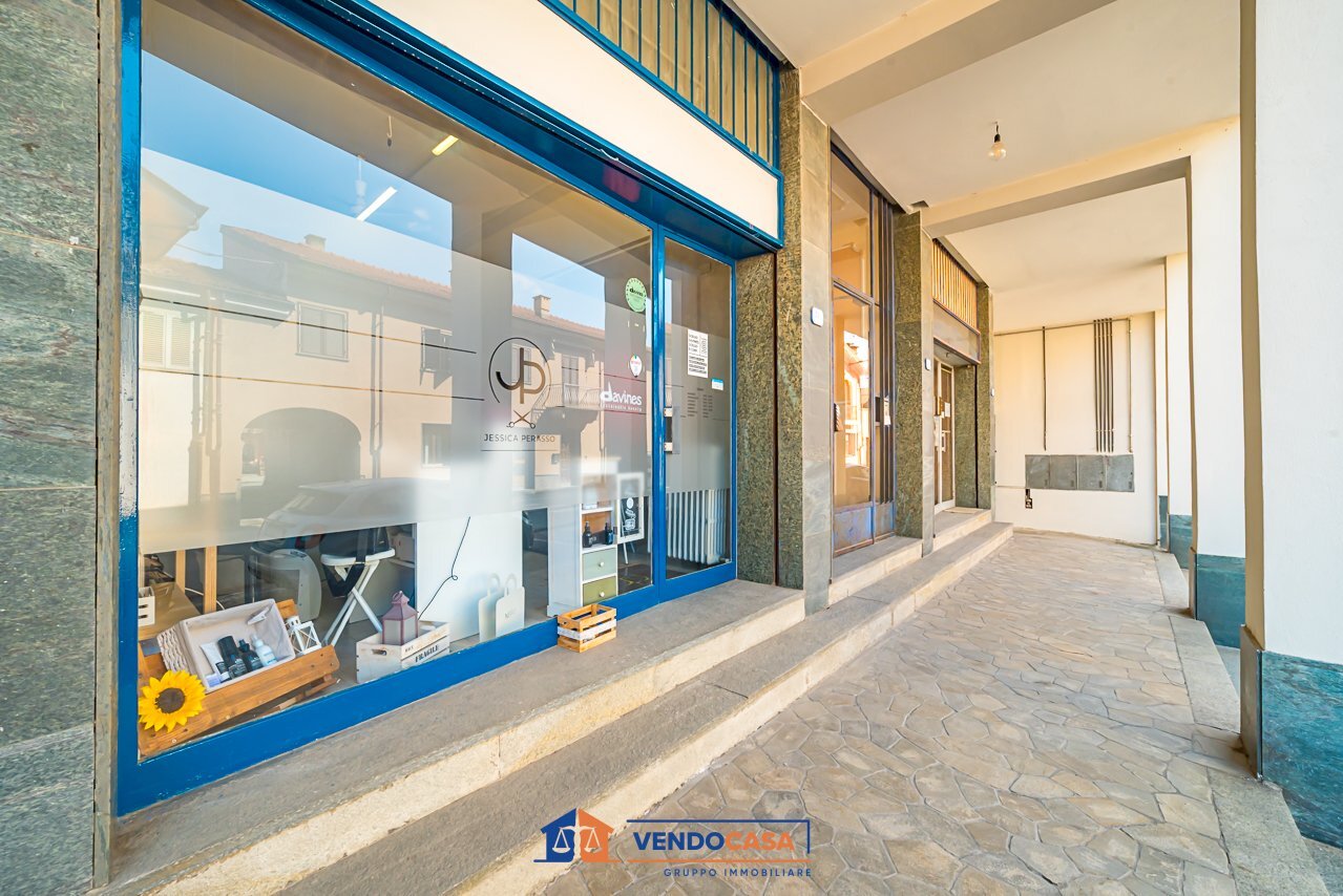 Locale Commerciale Lagnasco - foto 1