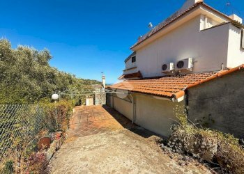 Three-room apartment Via Terre Bianche, San Lorenzo al Mare - photo 7