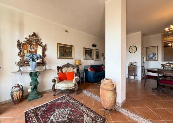 Three-room apartment Via Terre Bianche, San Lorenzo al Mare - photo 16