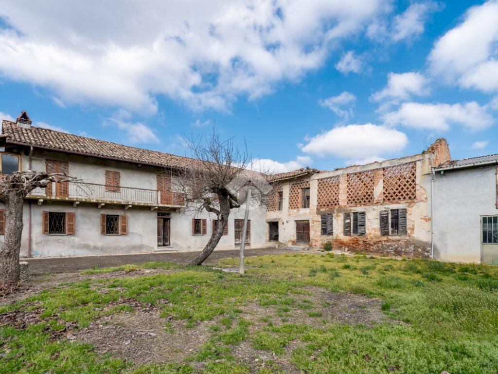 Independent house Via Orto Peschiera, Calosso - photo 1