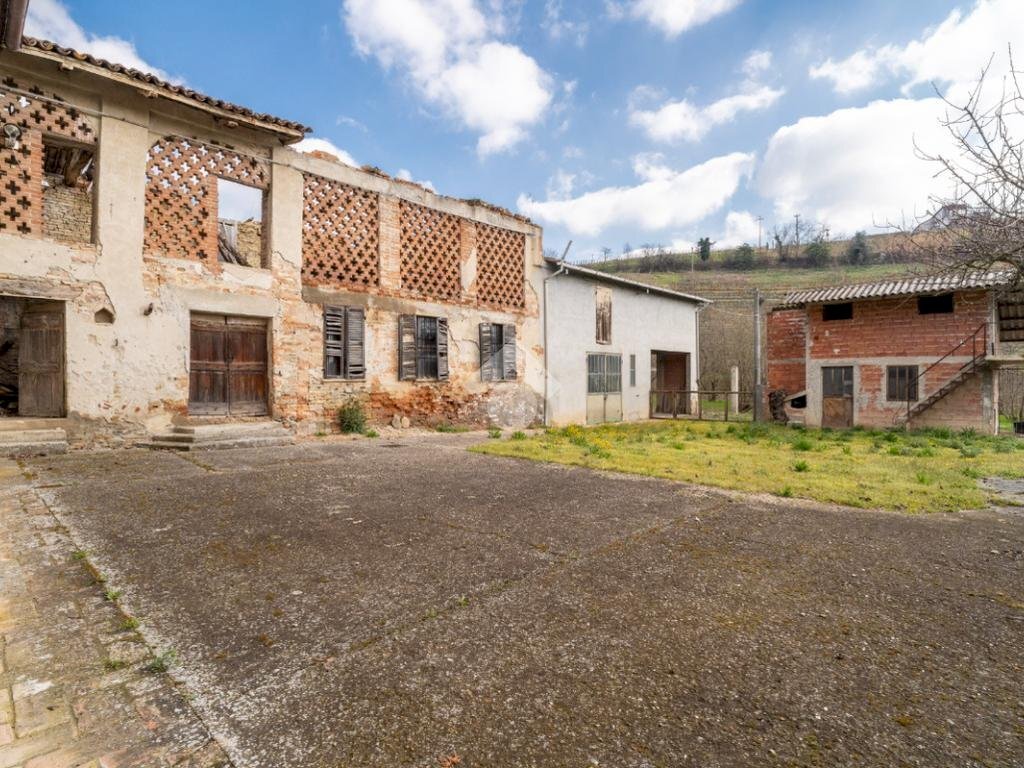 Independent house Via Orto Peschiera, Calosso - photo 3