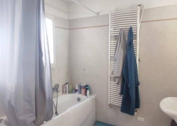 Porzione di casa Bologna (zona Centro Storico) - foto 15