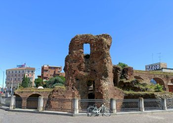 Porzione di casa Bologna (zona Centro Storico) - foto 19