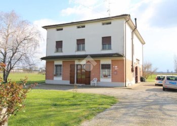 Casa indipendente Via molino traghettino, Cadelbosco di Sopra - foto 2