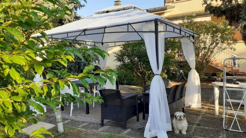 Giardino - Villa a Schiera via Don Giovanni Minzoni, Novi di Modena - foto 2