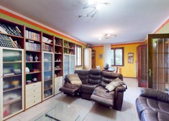 Salone - Villa a Schiera via Don Giovanni Minzoni, Novi di Modena - foto 8