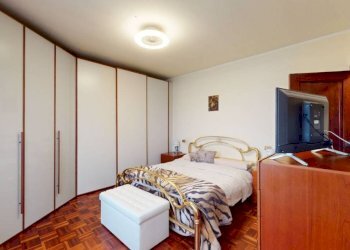Camera da letto - Villa a Schiera via Don Giovanni Minzoni, Novi di Modena - foto 14