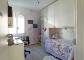 Camera da letto - Quadrilocale via Giacomo Matteotti, Verucchio - foto 14