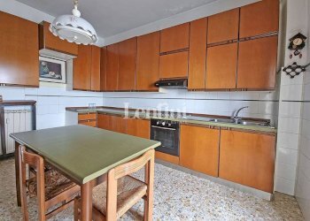 Cucina - Appartamento corso Trento, Casale Monferrato - foto 9