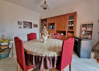 Salone - Quadrilocale via Italo Rossi, Casale Monferrato - foto 5