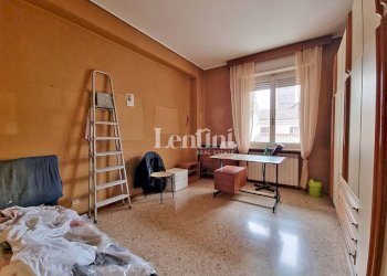 Camera da letto - Quadrilocale via dei Grani, Casale Monferrato - foto 9