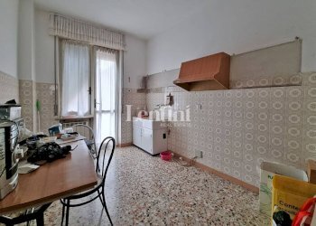 Cucina - Quadrilocale via dei Grani, Casale Monferrato - foto 10