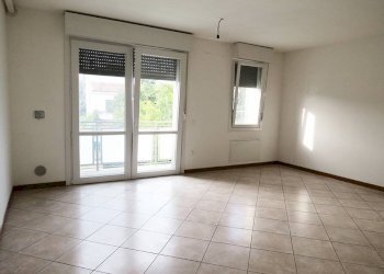 Stanza non arredata - Trilocale via Giuseppe Verdi, 9, Malalbergo - foto 5