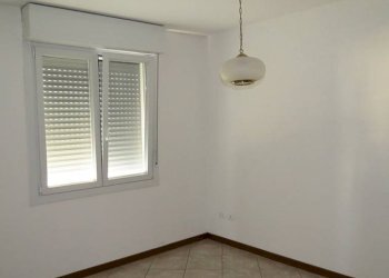 Stanza non arredata - Trilocale via Giuseppe Verdi, 9, Malalbergo - foto 11