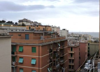 Vista - Bilocale via Filippo Cevasco, 15, Genova (zona Sampierdarena) - foto 4