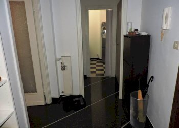 Interno appartamento - Bilocale via Filippo Cevasco, 15, Genova (zona Sampierdarena) - foto 10