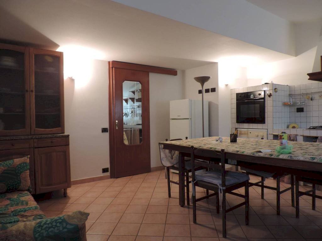 Salone - Three-room apartment via Entroterra, 6, Scandriglia - photo 2