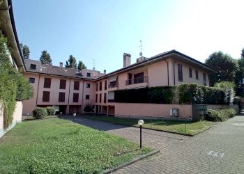 b3d75c01-4c6d-445a-a905-b9eed5527226 - Attico via Della Repubblica, Corbetta - foto 4