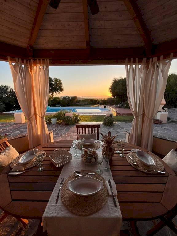 Piscina - Villa strada Carrabuffas, Alghero - foto 1