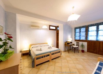 Camera da letto - Villa strada Carrabuffas, Alghero - photo 24