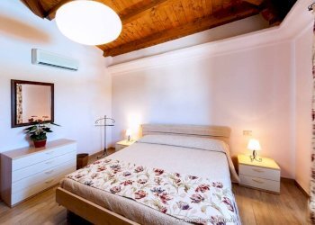 Camera da letto - Villa strada Carrabuffas, Alghero - photo 28