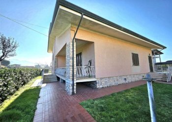 Giardino - Villa via del Nespolo, Montignoso - photo 2