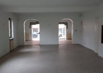 Locale Commerciale Via Palestro n.24, Savigliano - foto 11