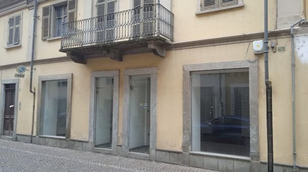 Commercial Premises Via Palestro n.24, Savigliano - photo 1