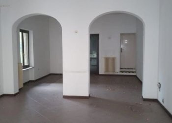 Locale Commerciale Via Palestro n.24, Savigliano - foto 7