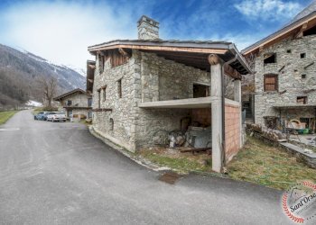 Casa indipendente FRAZIONE LE CLAPEY, Ollomont - foto 5