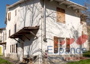 Porzione di casa Camugnano - foto 2