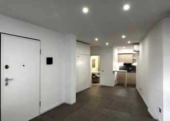 One-room apartment Via Della Mendola, Roma - photo 6