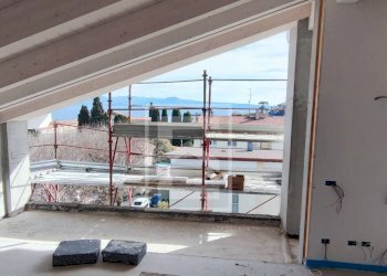 Attico via scuole, Desenzano del Garda - foto 16