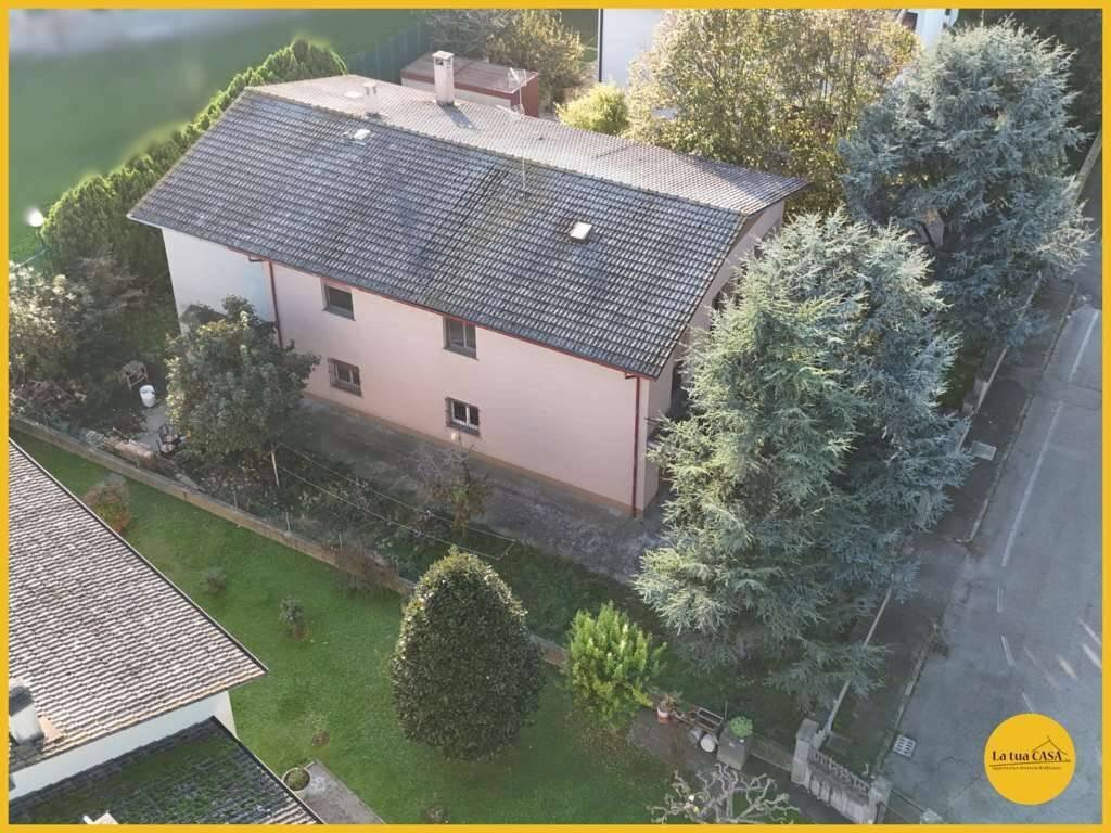 Independent house via Manin, Molinella - photo 1