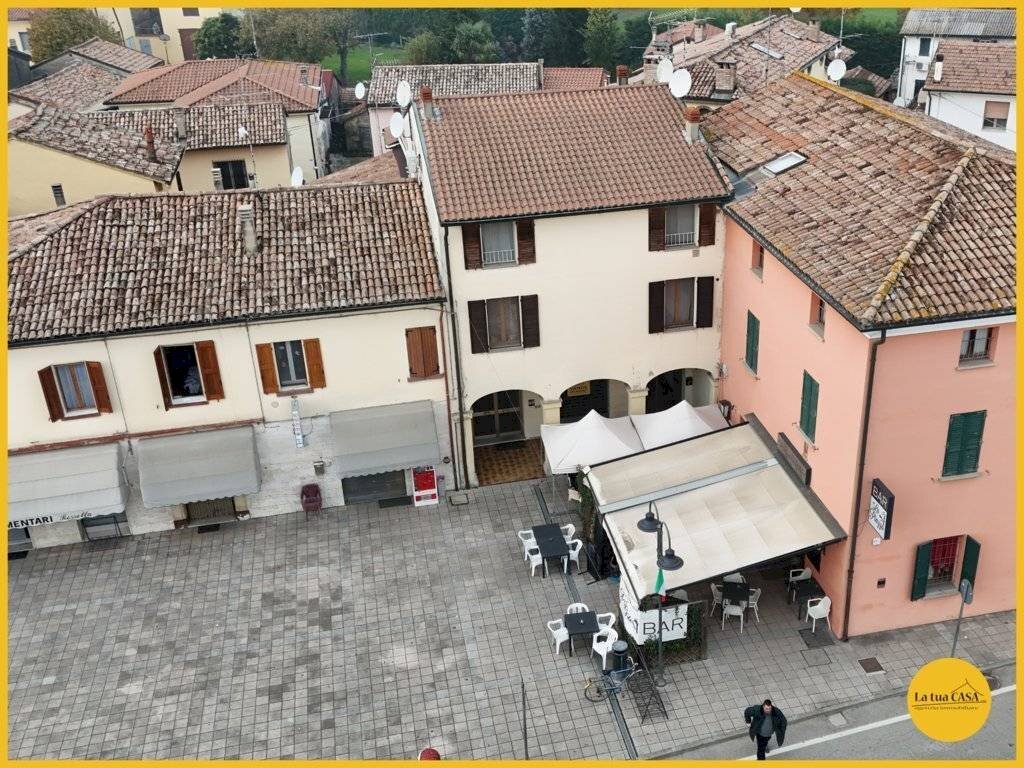 Locale Commerciale via Fascinata, Argenta - foto 2