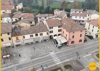 Locale Commerciale via Fascinata, Argenta - foto 4