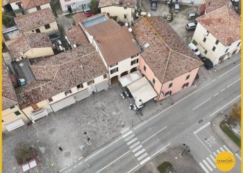 Locale Commerciale via Fascinata, Argenta - foto 6