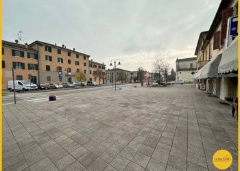 Locale Commerciale via Fascinata, Argenta - foto 7