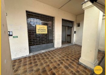 Locale Commerciale via Fascinata, Argenta - foto 10