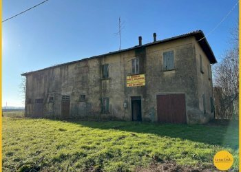 Independent house via Romagne, Molinella - photo 1