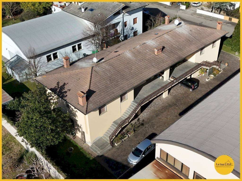 Terraced Villa Molinella - photo 1