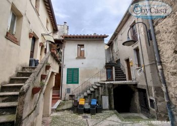 Appartamento Collestatte via dei cacciatori, Terni - foto 1